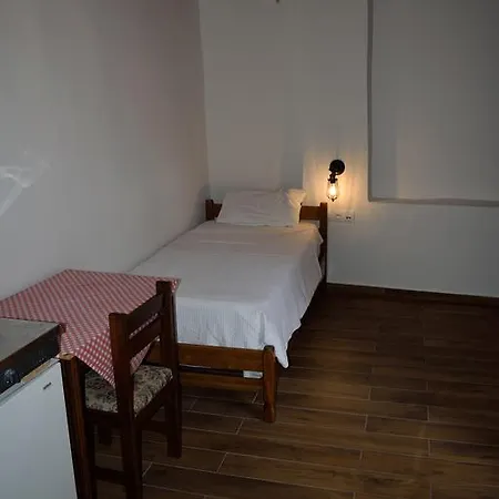Isidora Rethymno